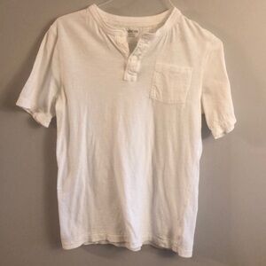 Cherokee white pocket tee